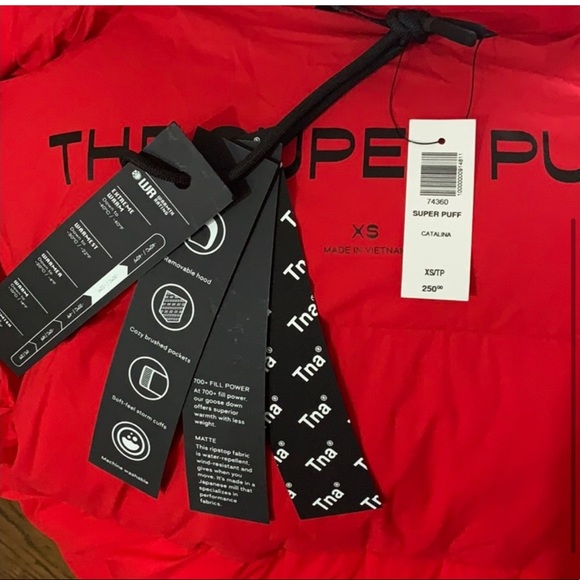 SOLD‼️‼️BNWT Super Puff Catalina - Size XS❤️ - Picture 4 of 12